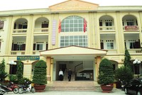 Đơn vị anh hùng với cơ sở khang trang, đạt chuẩn quốc gia về nông thôn mới