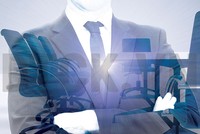 Để cân đối quyền lực trong HĐQT, cần có một tỷ lệ tương xứng các thành viên HĐQT bảo vệ các cổ đông nhỏ, họ là các thành viên HĐQT độc lập