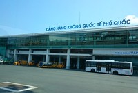 Phú Quốc hội tụ đầy đủ các điều kiện để phát triển thành đặc khu kinh tế (Trong ảnh: Cảng hàng không quốc tế Phú Quốc)