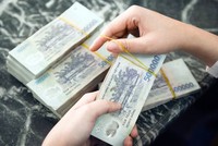 Áp lực huy động vốn tăng dần