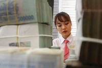 5 năm qua, các ngân hàng đã xử lý được hơn 600.000 tỷ đồng nợ xấu, trong đó 40% là bán nợ cho VAMC