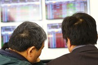 Tin đồn, “đặc sản” của thị trường chứng khoán Việt