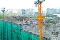 Him Lam Phú An, tọa lạc tại cửa ngõ khu Đông, ngay cạnh tuyến Metro số 1 Bến Thành - Suối Tiên đã cất nóc toàn bộ 4 tòa tháp