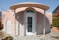 Ấn tượng với những ngôi nhà phong cách “Bảy viên ngọc rồng” được làm từ xốp