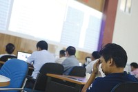 Có nhiều cơ sở để kỳ vọng VN-Index lập đỉnh mới trong những tháng cuối năm 2017