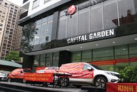 Dư dân Chung cư Capital Garden phản đối chủ đầu tư vì biến tầng cây xanh, kỹ thuật thành tầng căn hộ để bán. Ảnh: Nguyễn Thành