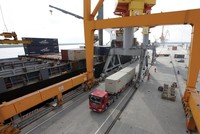 Vinalines thoát lỗ ngoạn mục