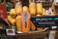 9 tháng 2017, kim ngạch nhập khẩu của nhóm hàng cần kiểm soát là 9,04 tỷ USD, chiếm 5,82% tổng kim ngạch nhập khẩu và tăng 9,3% so với cùng kỳ. Trong đó, đáng lo ngại là nhập khẩu rau quả tăng tới 80,5%, sắt thép phế liệu 5,7%.