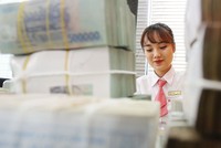 Dự báo sớm lợi nhuận ngân hàng 2017