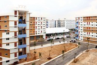 Nhiều chủ đầu tư chưa mặn mà với thị trường nhà bình dân. Ảnh: Lê Toàn