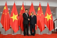 Thủ tướng Chính phủ Nguyễn Xuân Phúc và Tổng Bí thư, Chủ tịch nước Trung Quốc Tập Cận Bình. Ảnh: VGP/Quang Hiếu