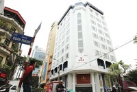 Khách sạn số 120 Quán Thánh với vị trí đắc địa đang bị bỏ hoang