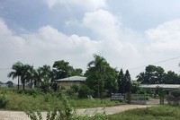 Sau cơn sốt đất, Mê Linh ngổn ngang dự án bỏ hoang. Ảnh: Kim Đức