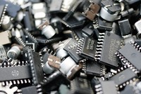 Cổ phiếu của Dialog Semiconductor đã giảm tới hơn 40% kể từ đầu năm, sau những thông về việc ngừng hợp tác của Aple