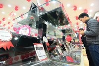 Lãi cho vay “khủng”, người dân vẫn chọn vay tiêu dùng