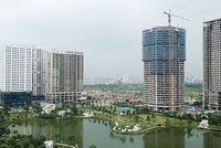 Việc phân biệt đối xử trong chính sách thuế gây nhiều khó khăn, bất lợi cho doanh nghiệp địa ốc. Ảnh: Dũng Minh