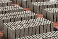 Vật liệu xây dựng không nung sẽ trở thành sản phẩm xây chủ đạo. Ảnh: Nguyễn Thành