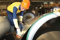 Mức độ cạnh tranh trên thị trường tôn thép ngày càng nóng