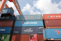 Kinh tế vĩ mô tiếp tục chuyển biến tích cực