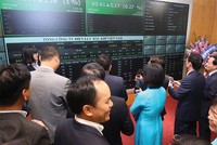 Lãi suất thấp kỷ lục,vì sao trái phiếu vẫn đắt hàng?