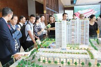 Không chỉ đất nền, nhiều dự án chung cư tại TP.HCM cũng có mức giá tăng mạnh trong thời gian qua. Ảnh: Gia Huy