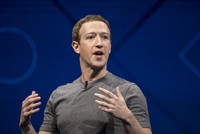 Mark Zuckerberg đang bị yêu cầu giải trình về các bê bối liên quan đến chiến dịch bầu cử Tổng thống Mỹ năm 2016. Ảnh: Time.