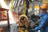 Lạc quan và thận trọng xây chiến lược 2018 