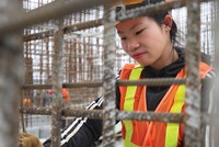 Để giải quyết được công việc, doanh nghiệp xây dựng phải trải qua nhiều cửa, nhiều thủ tục