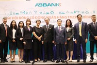 Đại hội cổ đông ABBANK năm 2018 đã bầu thành viên HĐQT và Ban Kiểm soát nhiệm kỳ mới (2018-2022)
