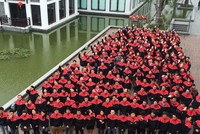 Văn hóa doanh nghiệp ngấm vào từng nhân sự FPT, họ thường cố gắng làm hết việc, chứ không làm hết giờ