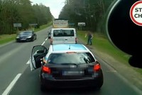 Cái giá phải trả khi đi ôtô xả rác trên đường