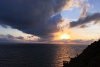 Bình minh tuyệt đẹp nhìn từ Mũi Ông Đội