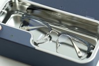 Máy làm sạch mắt kính, đồng hồ và trang sức bằng sóng siêu âm