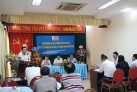 Vay nợ vẫn đang là gánh nặng của OSTC, nhưng các ngân hàng chủ nợ đã đồng ý hỗ trợ Công ty