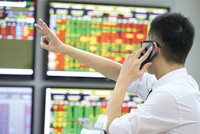 Cổ phiếu tăng trưởng phục hồi mạnh