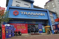 Cổ phiếu Trần Anh bị rơi vào diện cảnh cáo