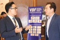 Các chính sách không nhất quán, ưu đãi bị chấm dứt một cách đột ngột khiến nhà đầu tư bất an