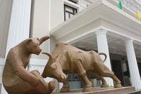 Thúc đẩy sự phát triển bền vững và minh bạch