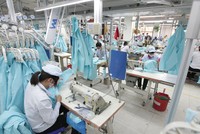 Nỗi lo tỷ giá đang đeo bám nhiều doanh nghiệp ngành dệt may.