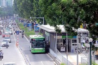 Nổi cộm trong số các công trình để xảy ra nhiều sai sót là Hợp phần I - Xe buýt nhanh BRT thuộc Dự án Phát triển giao thông đô thị Hà Nội. Trong ảnh: Tuyến BRT Yên Nghĩa - Kim Mã. Ảnh: Đ.T
