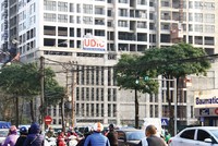 Dự án Tokyo Tower vừa bị ngân hàng siết nợ.