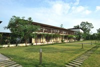 Căn biệt thự của ca sĩ Mỹ Linh được xây dựng trên diện tích 12.691m2 đất rừng phòng hộ