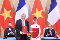 Vietjet ký hợp đồng mua 50 tàu bay của Airbus