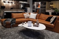 Màu sắc là một yếu tố quan trọng cần được xem xét để phù hợp khi bài trí trong căn hộ