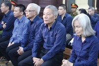 Các bị cáo tại phiên tòa