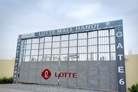 Trung tâm Thương mại Lotte Mall sẽ được tái khởi động. Ảnh: Đức Thanh