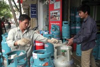 Thủ tục đăng ký kinh doanh gas được cho là còn nhiều bất cập. Ảnh: Hà Minh