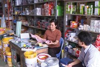 Hiện cả nước có khoảng 5 triệu hộ kinh doanh, trong đó khoảng 2 triệu hộ đủ điều kiện chuyển đổi thành doanh nghiệp. Ảnh: Chí Cường