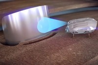 Robot gián sửa chữa động cơ máy bay của Rolls-Royce