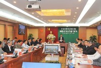 Đồng chí Trần Cẩm Tú, Bí thư Trung ương Đảng, Chủ nhiệm Ủy ban Kiểm tra Trung ương chủ trì kỳ họp.